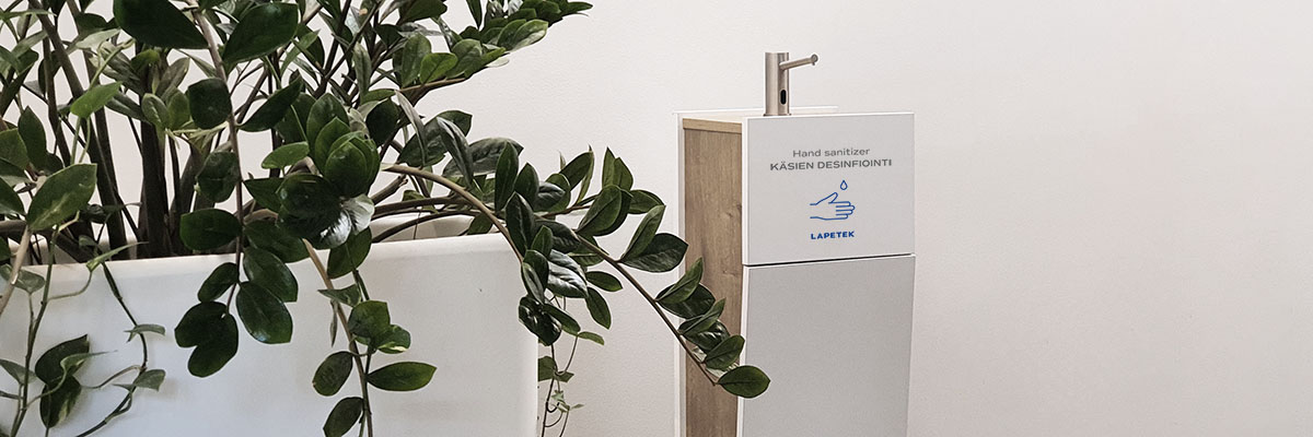 käsien desinfiointiautomaatti